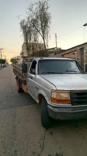 Ford F-4000 3.9 Turbo Intercooler Diesel 2P Manual 1998