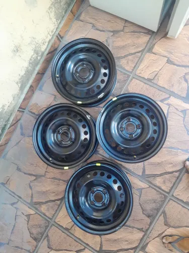 Rodas aro 15,furação 4x100,original da hyundai hb20
