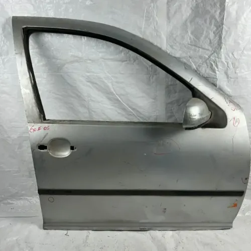 Porta dianteira direita Volkswagen Golf Sapão 1999 a 2005