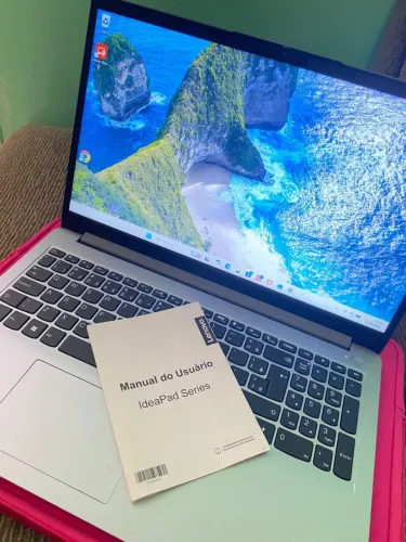 Vende se notebook