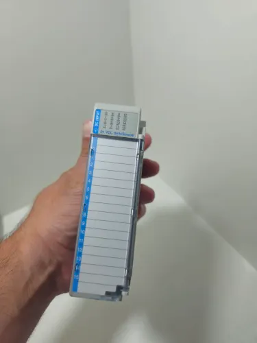 Módulo de entrada digital 1769-IQ16K Allen Bradley