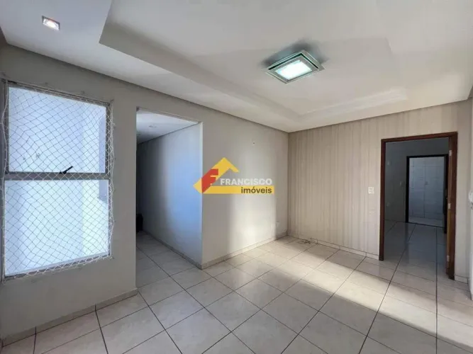Apartamento para aluguel, 2 quartos, 1 suíte, 1 vaga, Ipiranga - Divinópolis/MG