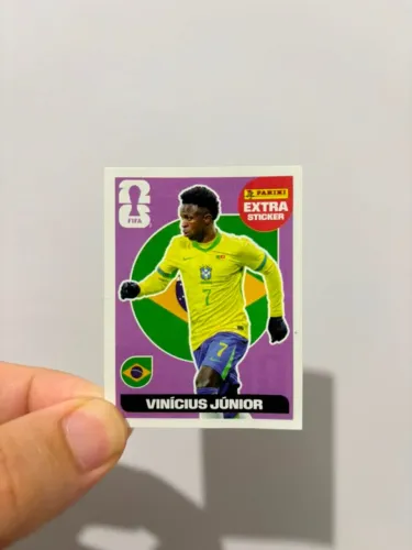 Figurinha Legend - Vinicius Jr Extra Sticker Regular - Panini - Copa do Mundo 2026