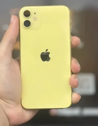 IPHONE 11 amarelo de 256 gb em estado de novo