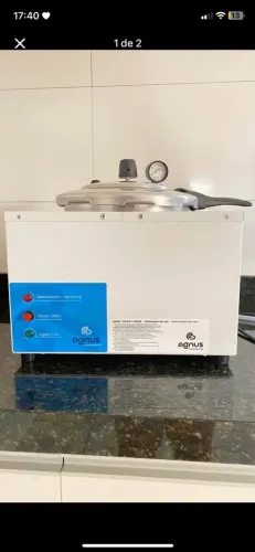 Esterilizadora elétrica de alicates e utensílios de manicures .