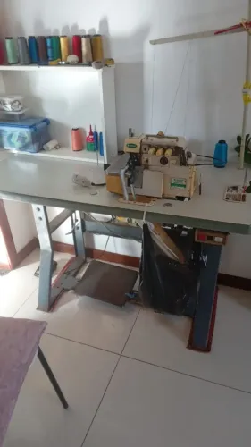 MAQUINA OVERLOCK INDUSTRIAL