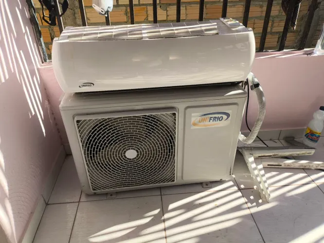 Central de ar 12 mil BTUs única dona completa 