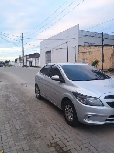 Chevrolet Onix JOY Hatch 1.0 8V Flex Mec. 4P 2018