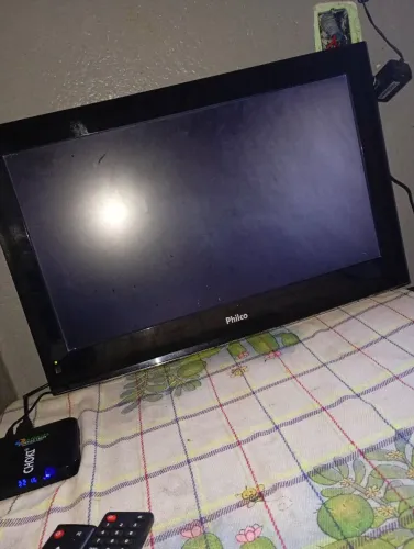 Tv para retirada de peças