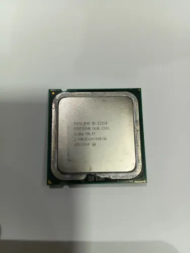 Pentium dual core 775 e2220