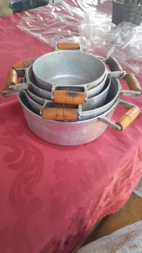Jogo de panela de Aluminio com tampa