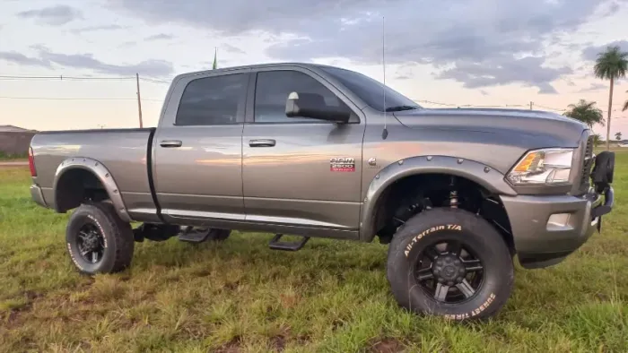 Dodge Ram 2500 Laie 6.7 TDI CD 4X4 Dies 2012
