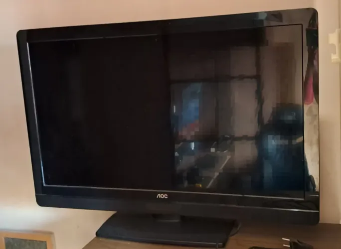Televisão AOC 32"