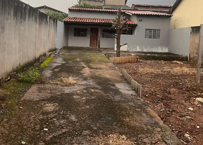 Título: OPORTUNIDADE: Casa no Jardim Pampulha - Valor de Terreno (300m²)