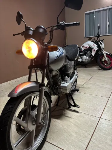 Titan125 2003 completa 