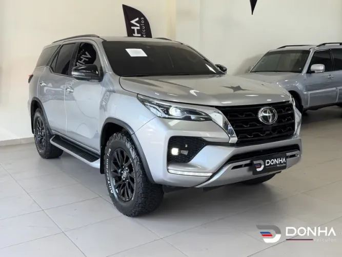 Toyota Hilux SW4 SRX 4X4 2.8 TDI 16V Dies. Aut. 2021