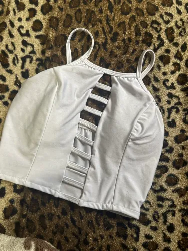 Cropped Branco com decote