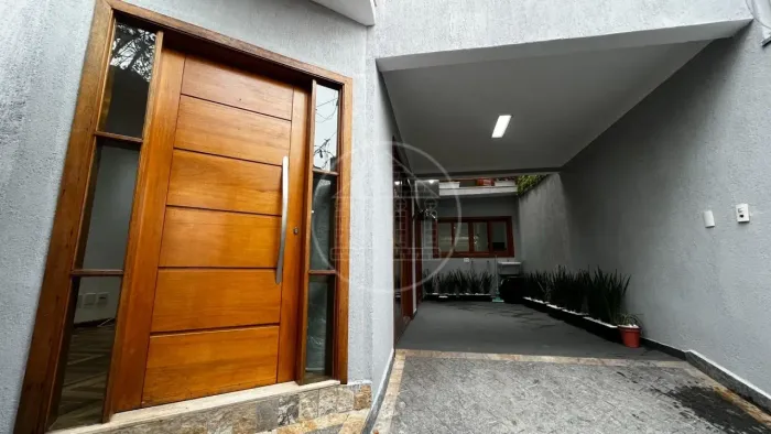 Casa com 4 quartos para alugar no Jardim Itapeva