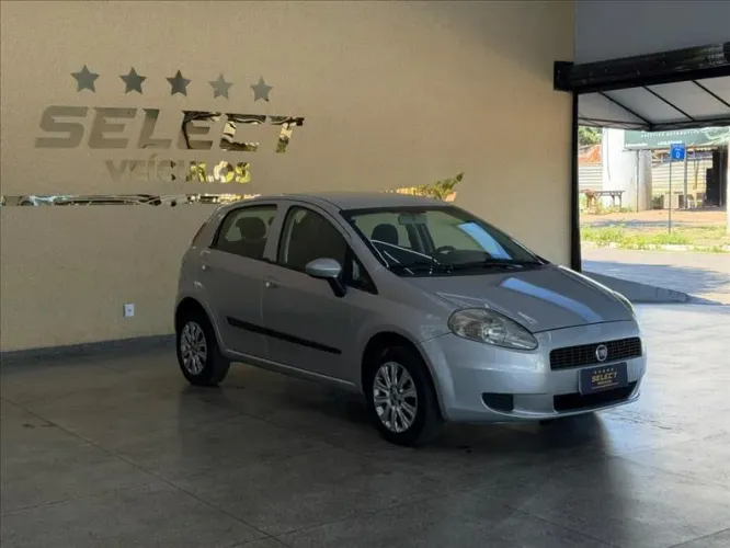 Fiat Punto 1.4 Fire Flex 8V 5P 2010