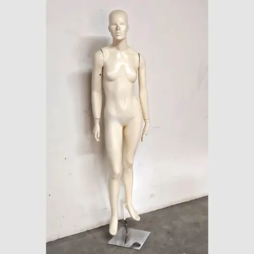 Manequim Feminino adulto em fibra de vidro c/ base metálica