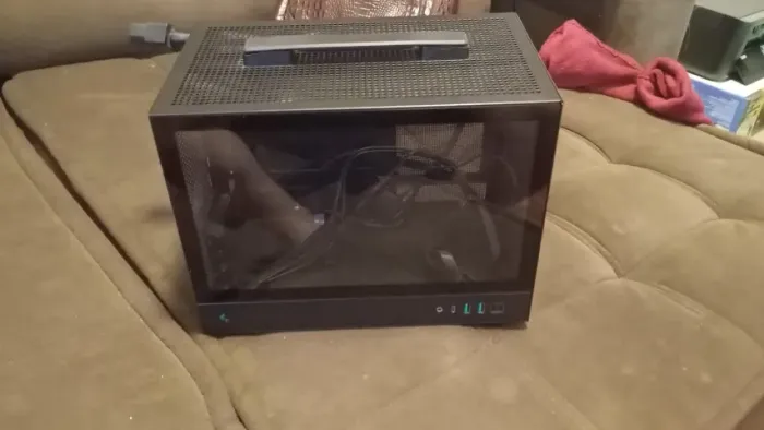 Gabinete Deepcool CH160 ITX/MICRO