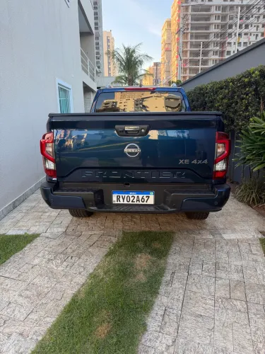 Nissan Frontier XE CD 4X4 2.3 Bi-TB Diesel Aut. 2024