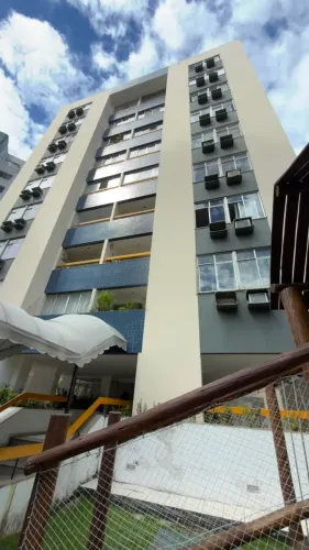 Imóvel para venda tem 76 metros quadrados com 3 quartos em Candeal - Salvador - BA