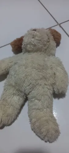 Cachorro de pelúcia