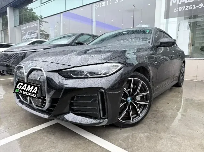 BMW i4 E-drive 35 M Sport (elétrico) 2024