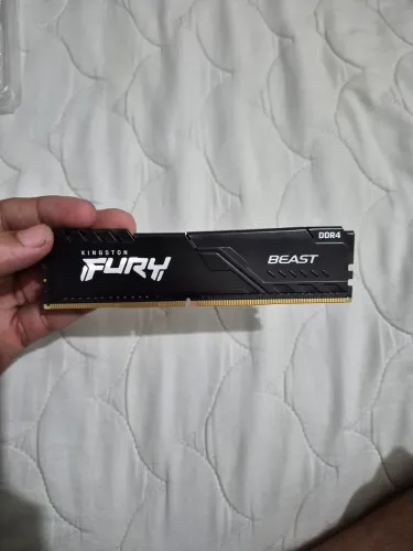 Memória RAM DDR4 8Gb