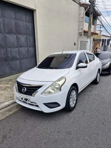 Nissan Versa 1.0 12V Flexstart 4P Mec. 2019