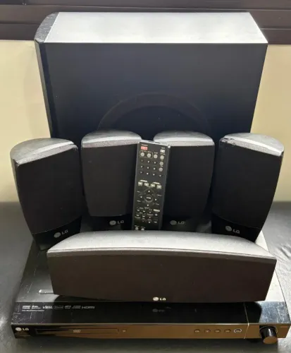 Home Theater 5.1 Canais LG Ht503sh Preto 127/220v 60hz