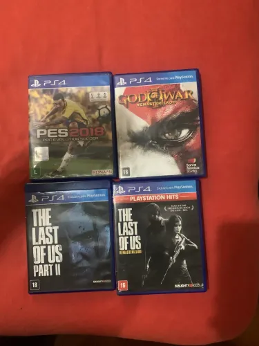 4 Jogos de PS4 Originais - Excelente Estado