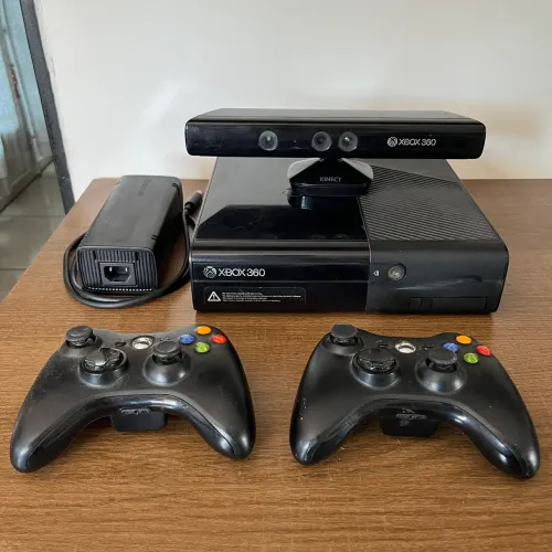 Xbox 360 - Console + Kinect + Controle + Jogos