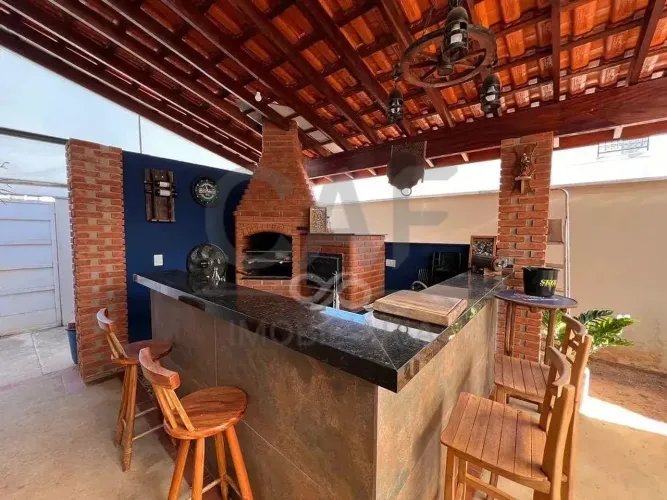 Sobrado à venda, Recanto Camanducaia, Jaguariúna, SP