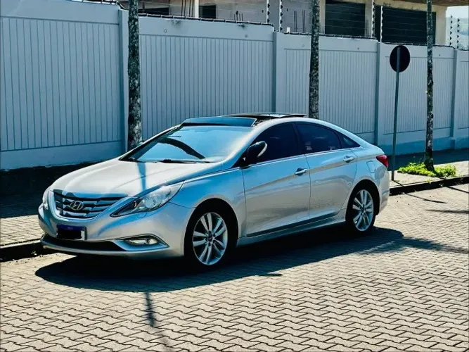Hyundai Sonata 2.4 16V 182cv 4P Aut. 2012