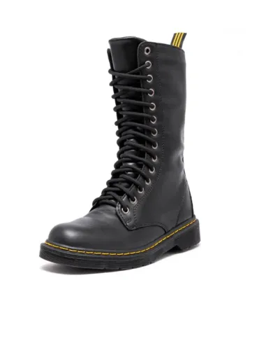 Bota Veggie em couro legítimo, modelo Coturno Estilo Inglês Cano 3/4, tamanho 37
