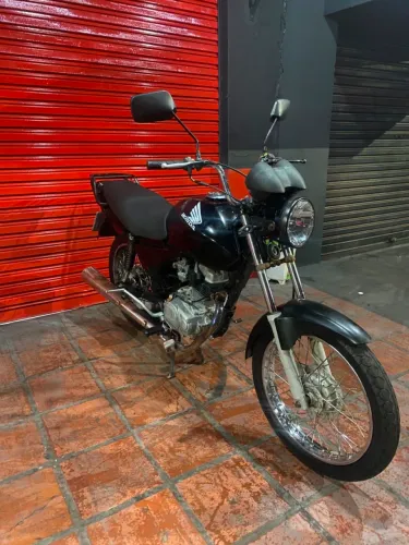 Titan 150 leilão