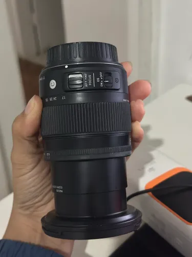 Lente sigma 17-70