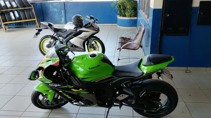Zx 10R estad9 de zero Km.