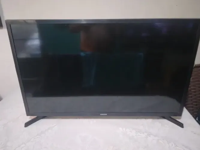 smart tv sanssung 32 polegada com defeito 