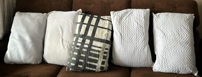 Kit com 5 Travesseiros!