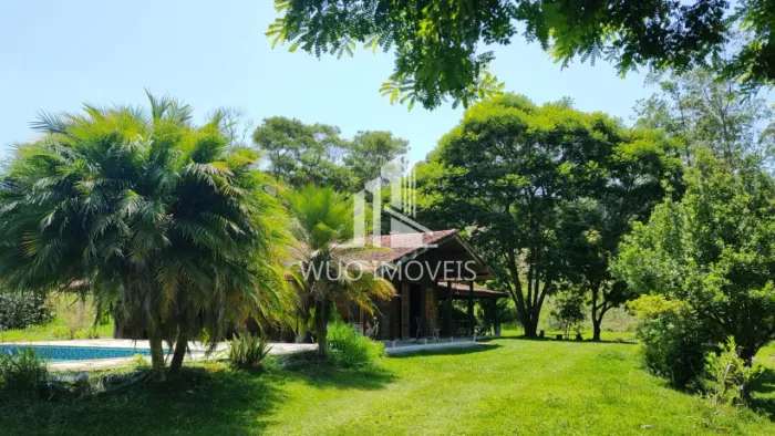 Casa para Venda no bairro Pedra Rajada - Salesópolis/SP