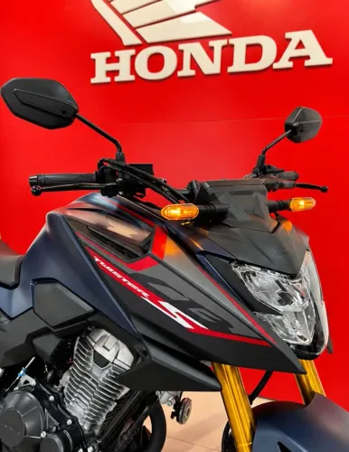 CB TWISTER 300