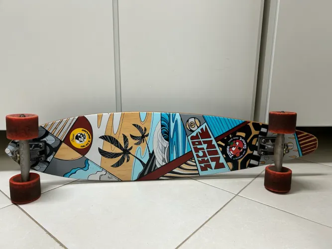 Skate logboard em perfeito estado
