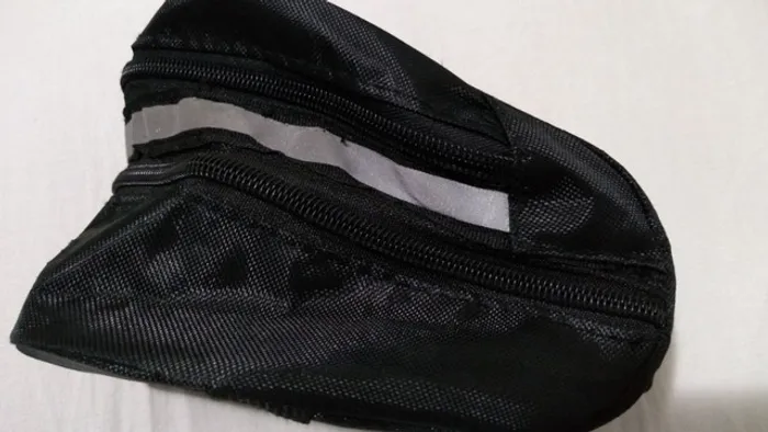 Bolsa para selim engate rápido com fita iluminação.. Tamanho duplo