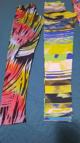 Calças Legging Tam M/G. 30,00 cada. Novas