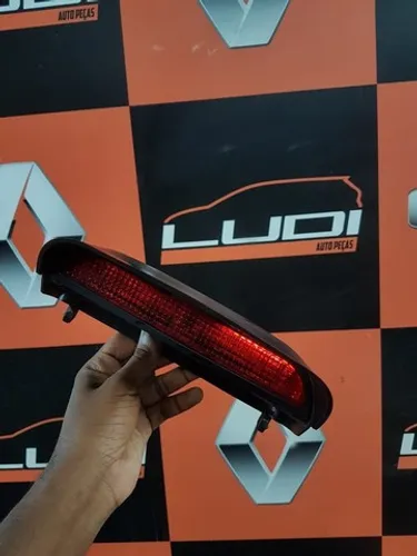 Break Light Luz Freio Moldura Renault Sandero 14/15