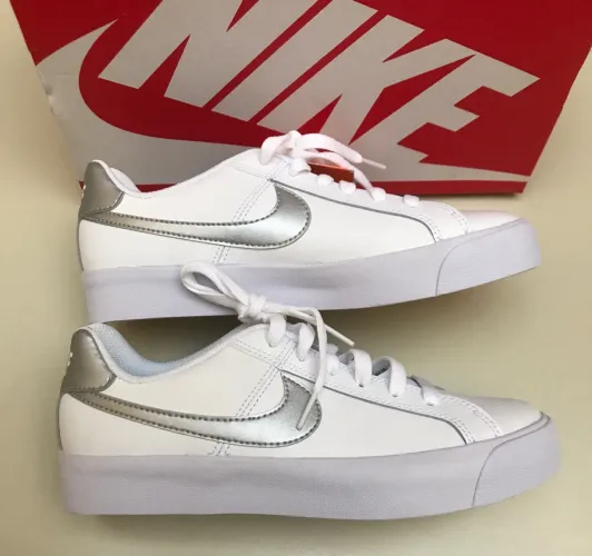 Tênis Nike Court Royale AC - 35, 36 E 39 - Lindo - Original