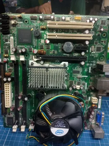 Placa mãe Intel 775 DDR2 